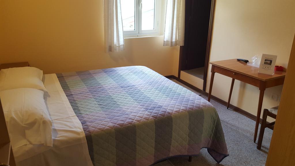 Albergo Ristorante Gualtieri Barberino di Mugello Room photo
